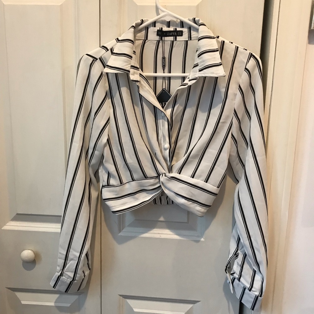 NWT striped button up cropped blouse